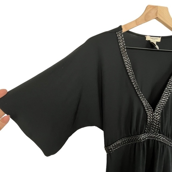 Vertigo Paris Vegan Leather Braided V-Neck Dress. Attached Tie Back. Large - Picture 4 of 6